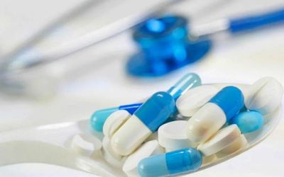 誰在"奪命式"定價救命藥?